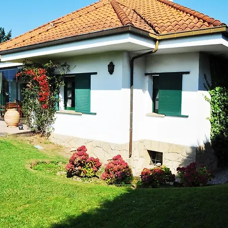 Villa Los Perales *